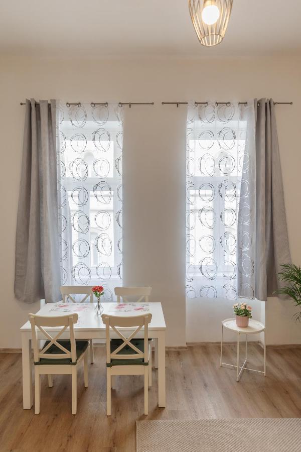 בודפשט Emily'S Lovely Place מראה חיצוני תמונה