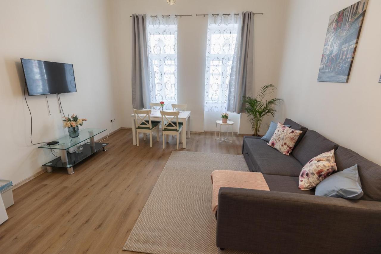 בודפשט Emily'S Lovely Place מראה חיצוני תמונה